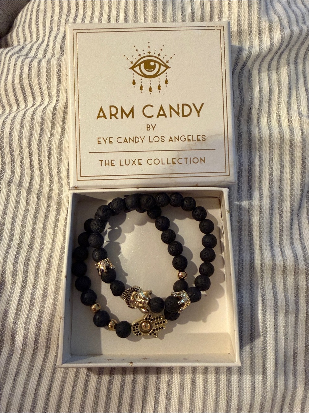 eye candy Black and Gold Beaded Bracelet Set